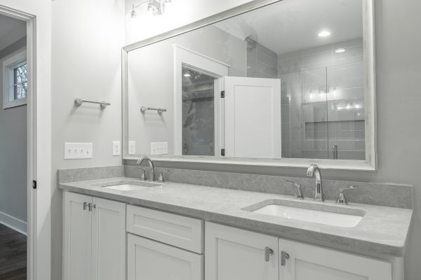 Luxury Homes in Harrison TN